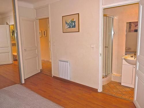 Lovely 2 Bed 2 Bath Apartment In Cannes On Rue Antibea Easy Walk To The Palais 224 Exterior photo